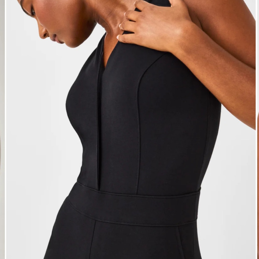 NWT - Brand new Spanx - The Perfect Jumpsuit -black sz Medium Tall - Picture 2 of 6
